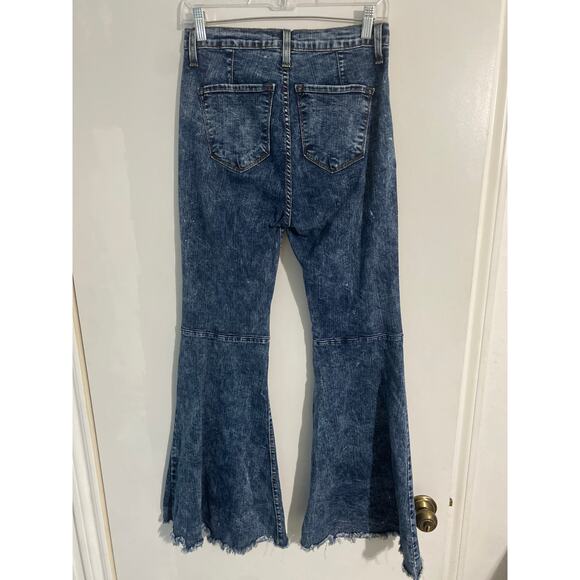 Judy Blue bell bottom flare jeans women’s 30 blue acid wash stretch retro hippie - Picture 3 of 5